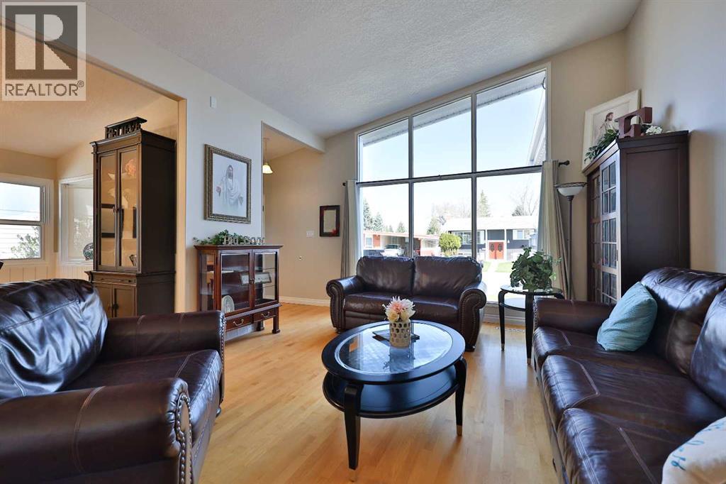 3218 Lakeside Road S, Lethbridge, Alberta  T1K 3H4 - Photo 6 - A2237357