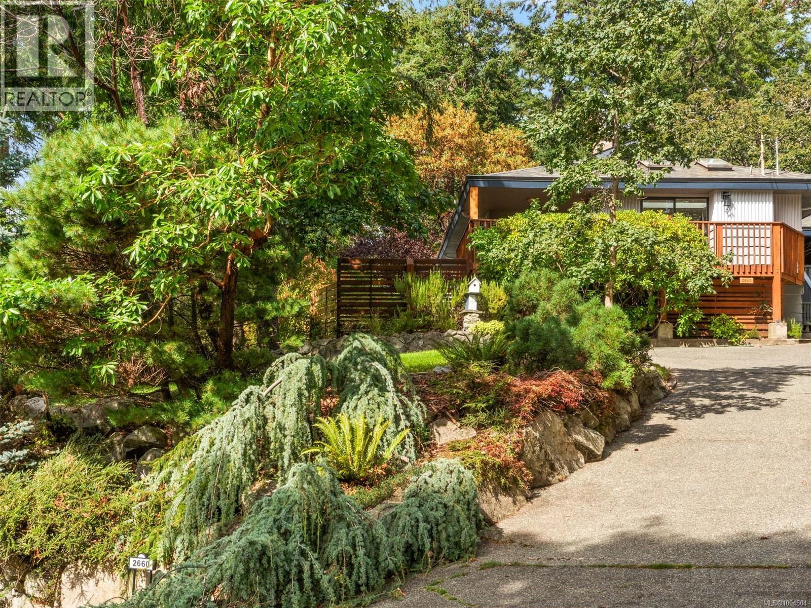 2660 Macdonald Dr E, Saanich, British Columbia  V8N 1X9 - Photo 78 - 1004504