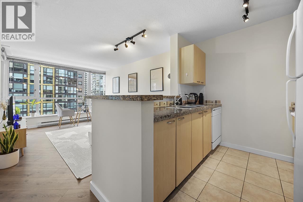 1601 1420 W Georgia Street, Vancouver, British Columbia  V6G 3K4 - Photo 10 - R3037120