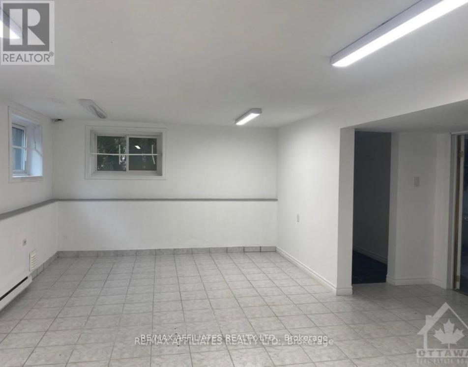 1399 Ellsworth Lane, Ottawa, Ontario  K4P 1N3 - Photo 6 - X12345864