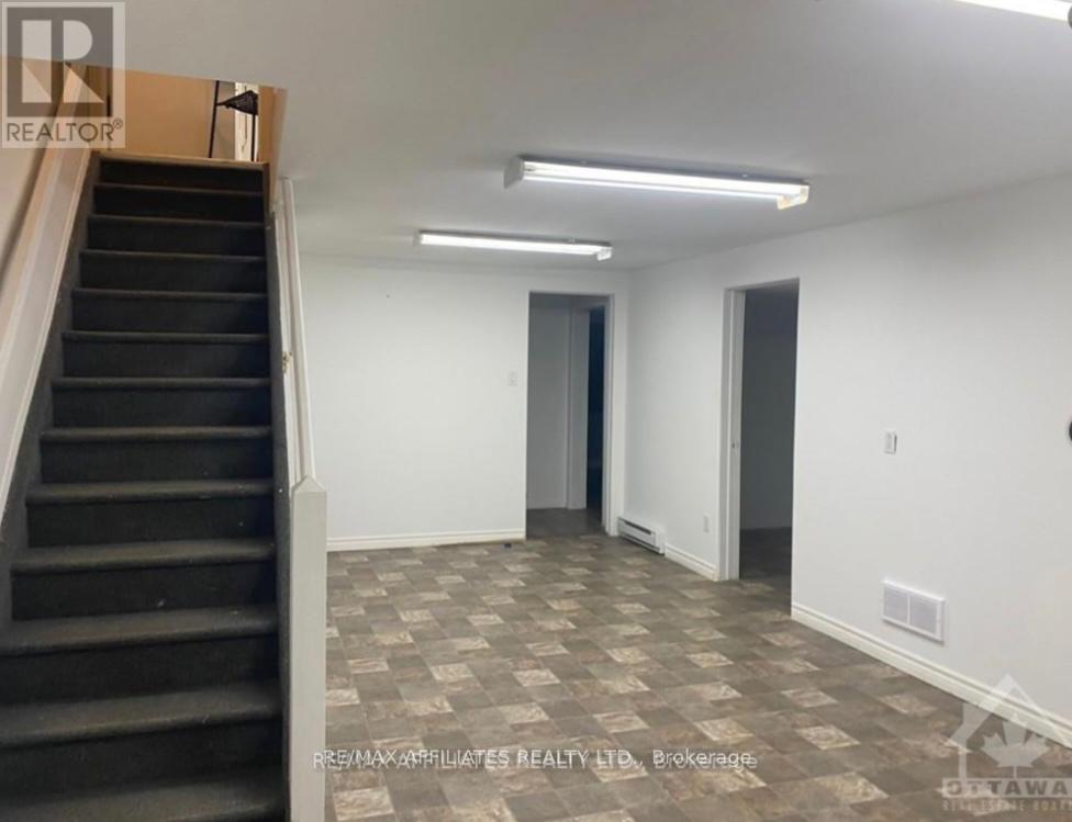 1399 Ellsworth Lane, Ottawa, Ontario  K4P 1N3 - Photo 9 - X12345864