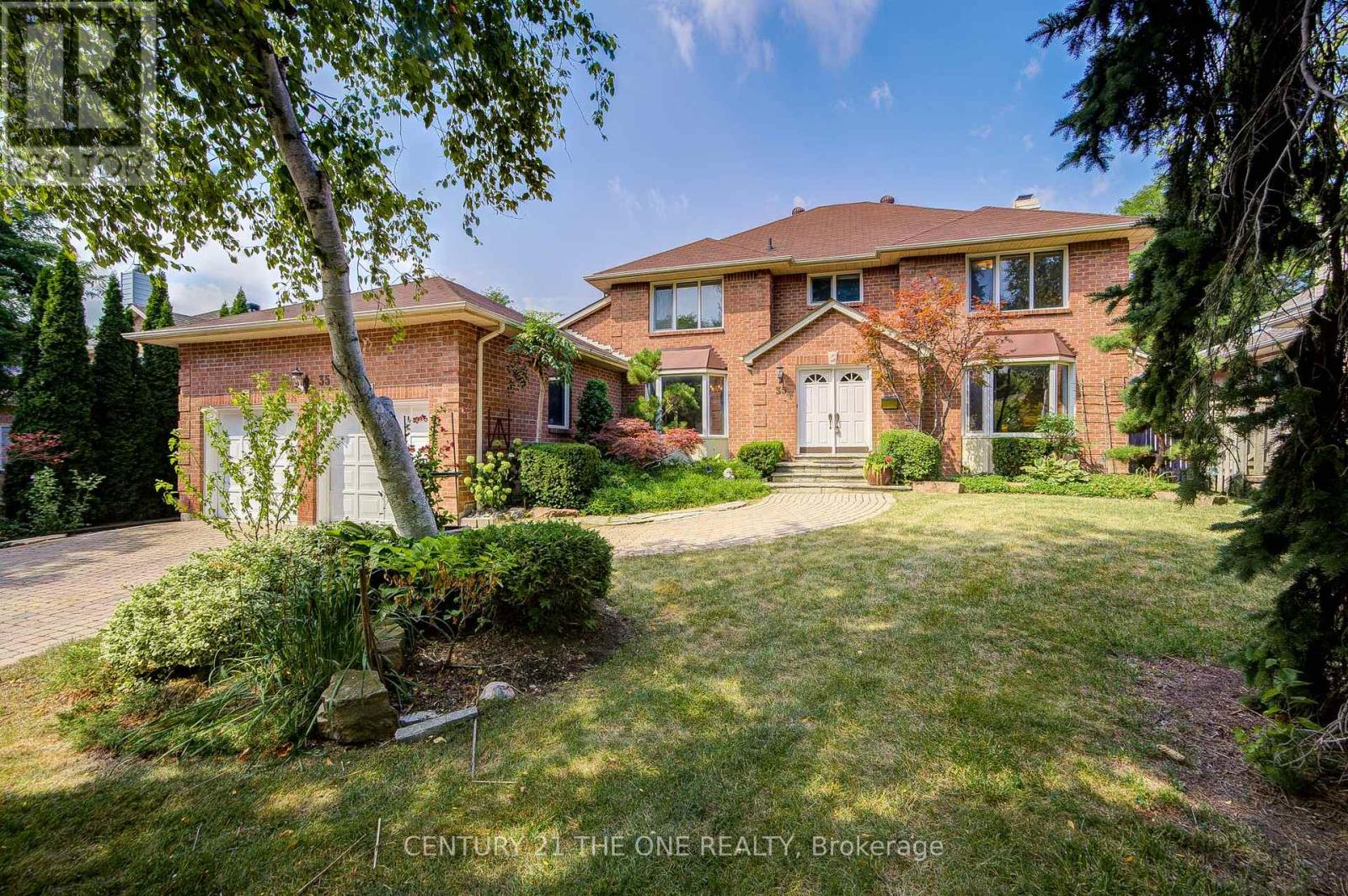 Property at 35 AMBLESIDE CRESCENT image 1