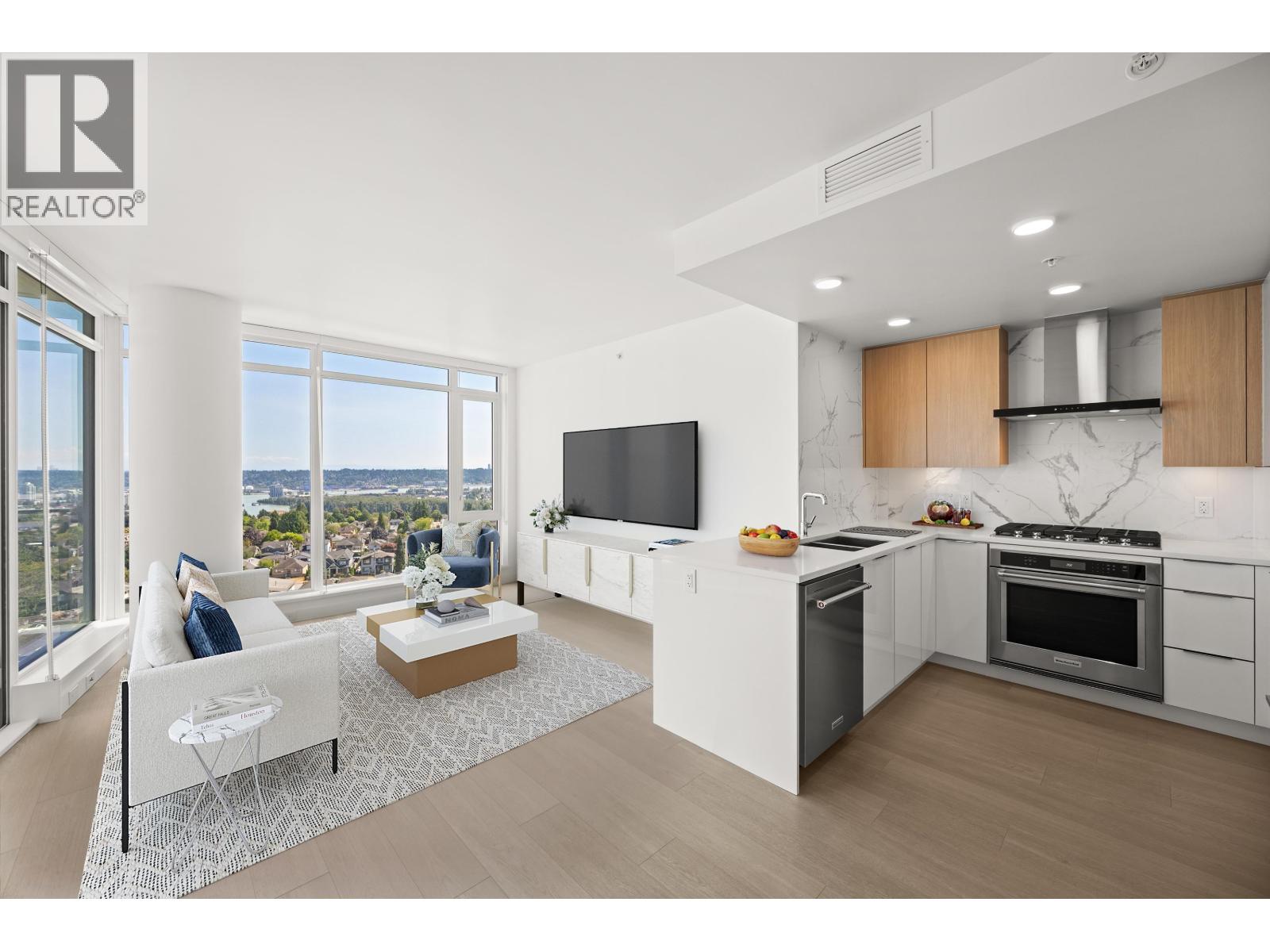 1305 7683 PARK CRESCENT, Burnaby, British Columbia