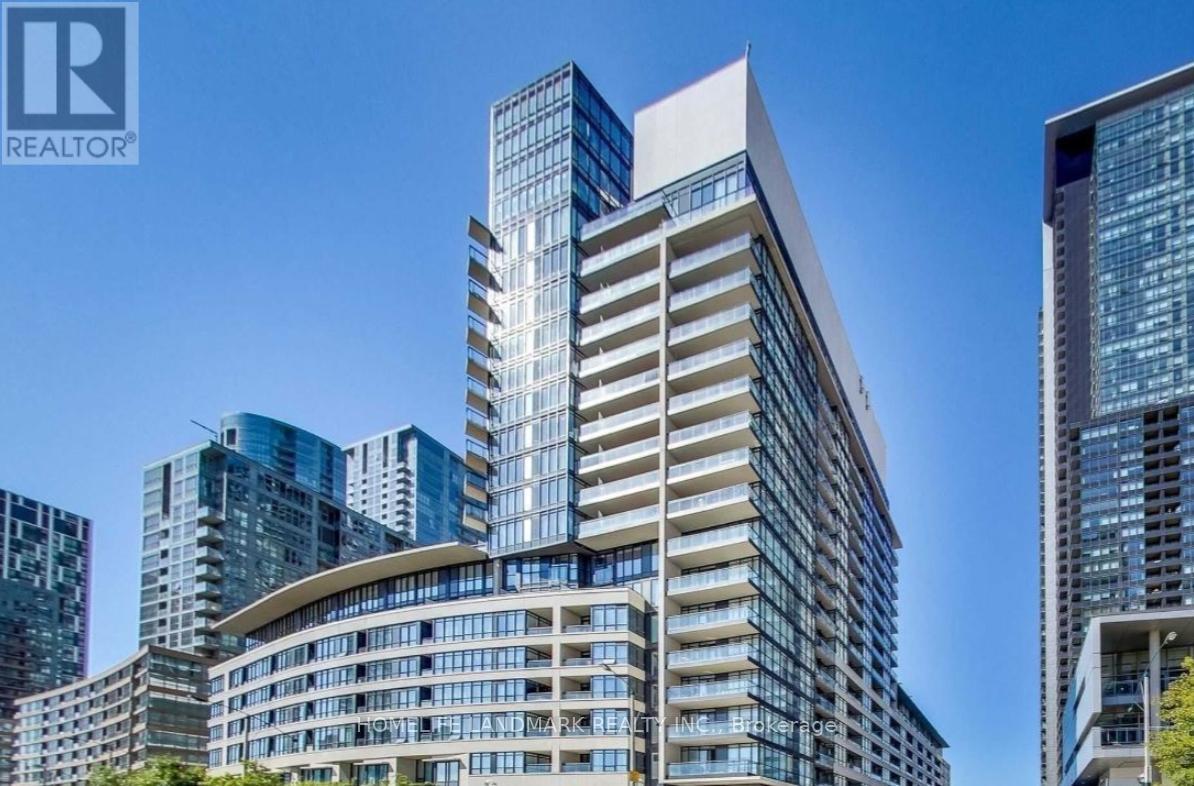 833 - 8 TELEGRAM MEWS, Toronto, Ontario