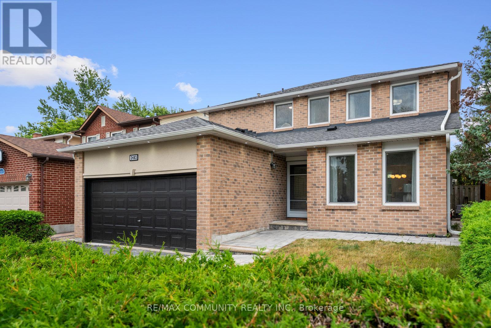 Property at 2483 LINWOOD STREET image 2