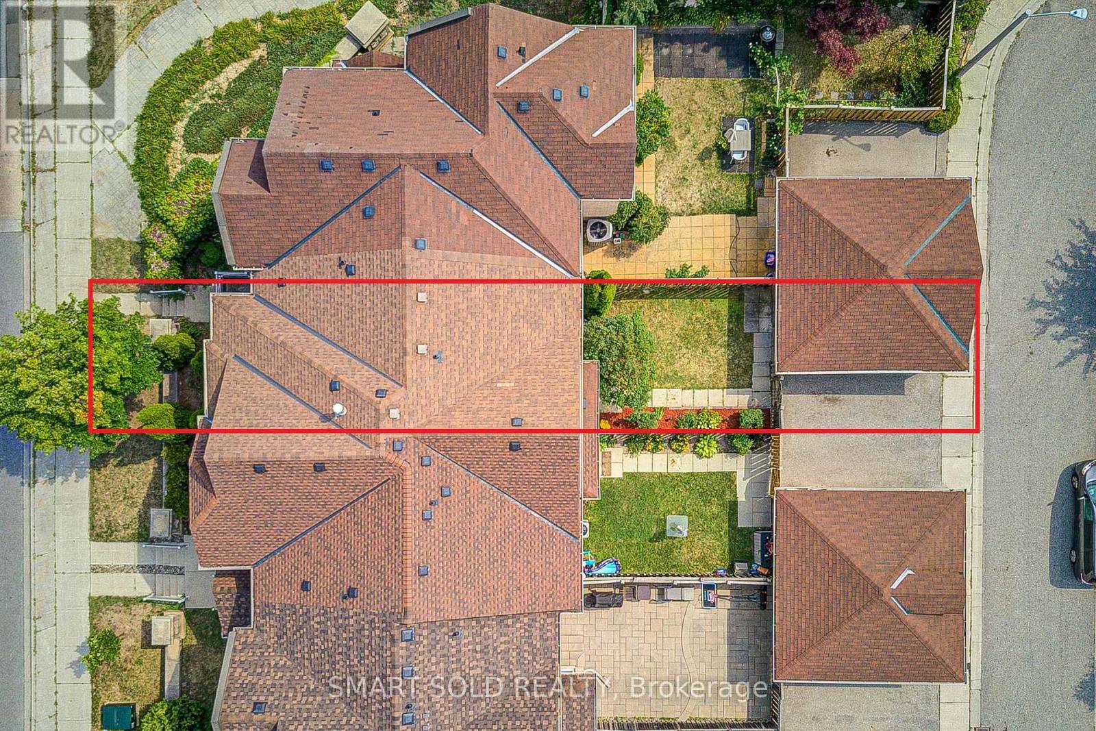 Property at 4 THORNHILL WOODS DRIVE image 4
