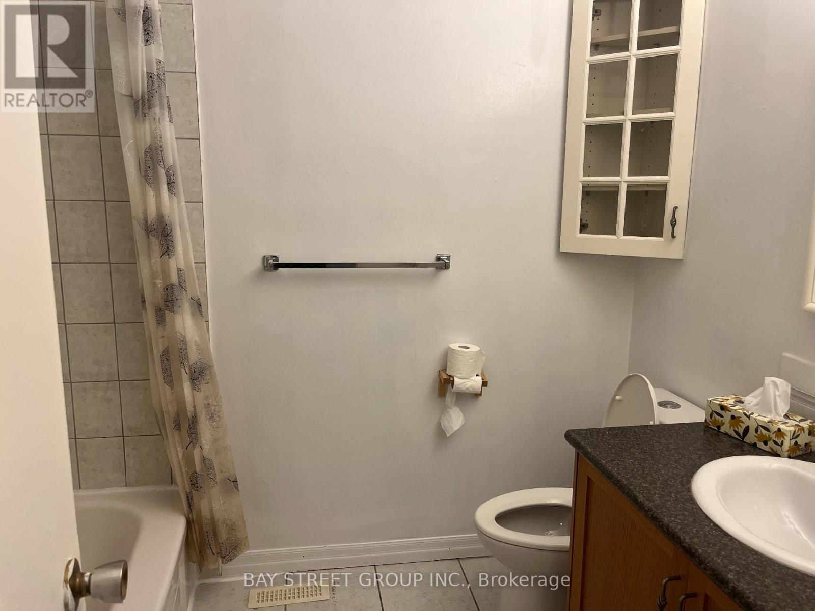 3420 Galena Crescent, Mississauga (Mississauga Valleys), Ontario  L5A 3L8 - Photo 16 - W12345870