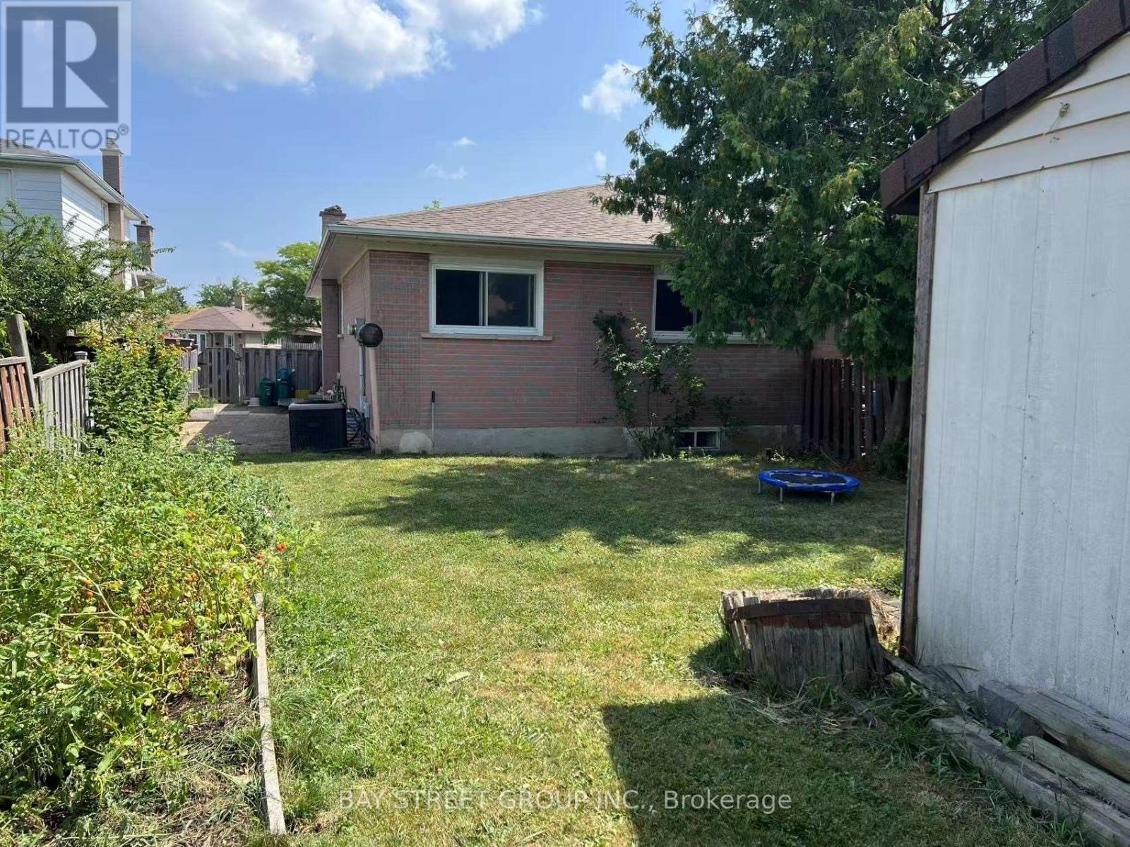 3420 Galena Crescent, Mississauga (Mississauga Valleys), Ontario  L5A 3L8 - Photo 18 - W12345870