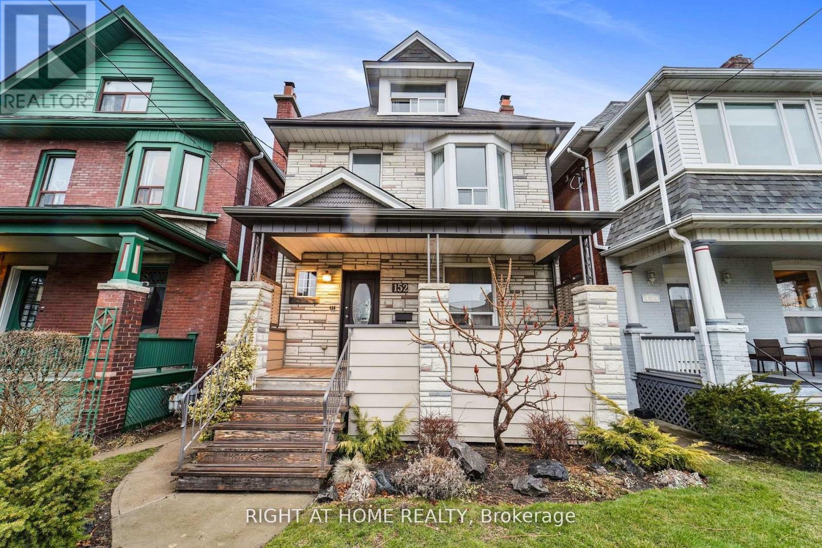 Property at 152 WRIGHT AVENUE image 1