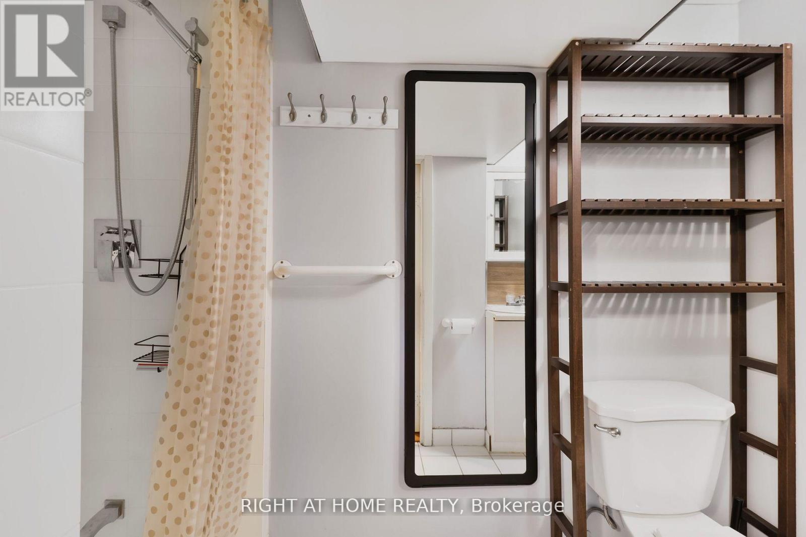 152 Wright Avenue, Toronto, Ontario  M6R 1L2 - Photo 32 - W12345875