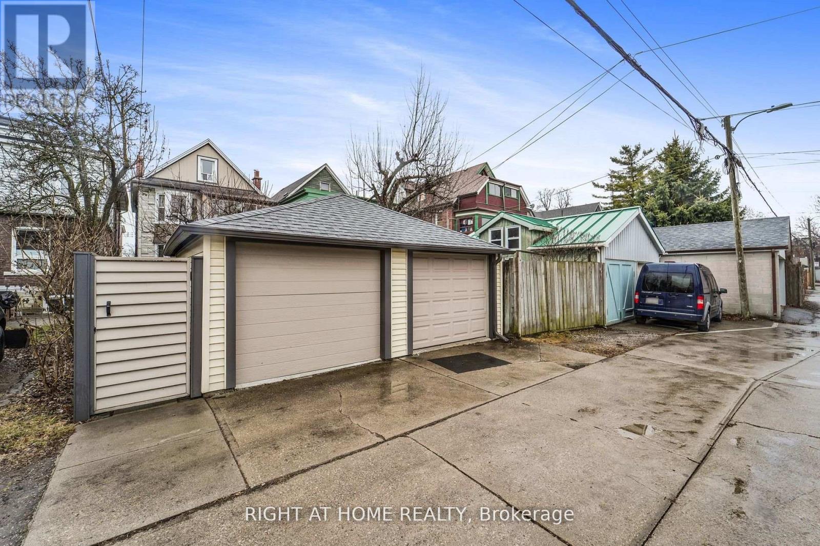152 Wright Avenue, Toronto, Ontario  M6R 1L2 - Photo 38 - W12345875