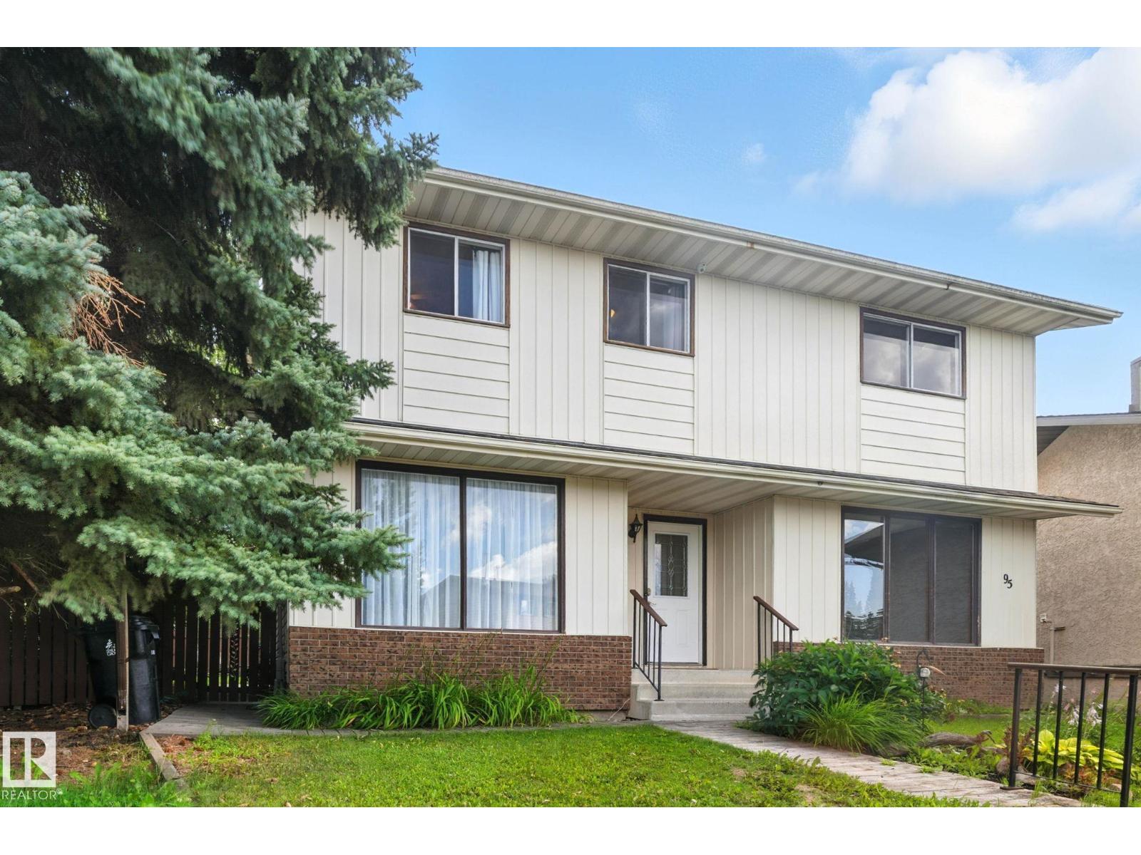 Property at 93 Wellington CR image 1