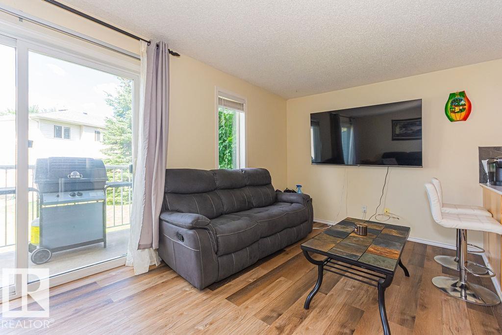 #56 451 Hyndman Cr Nw, Edmonton, Alberta  T5A 5J3 - Photo 5 - E4453066
