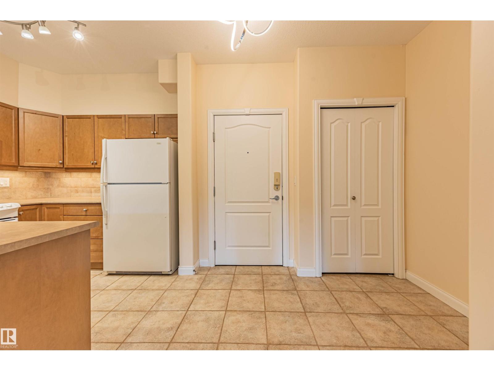#110 1406 Hodgson Wy Nw, Edmonton, Alberta  T6R 3K1 - Photo 7 - E4453067