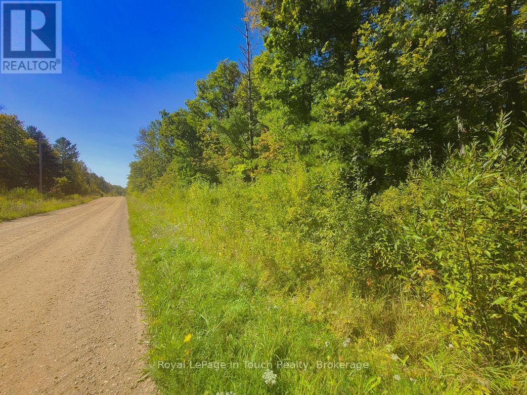 1561 Lovering Line, Severn, Ontario  L0K 1E0 - Photo 6 - S12319126
