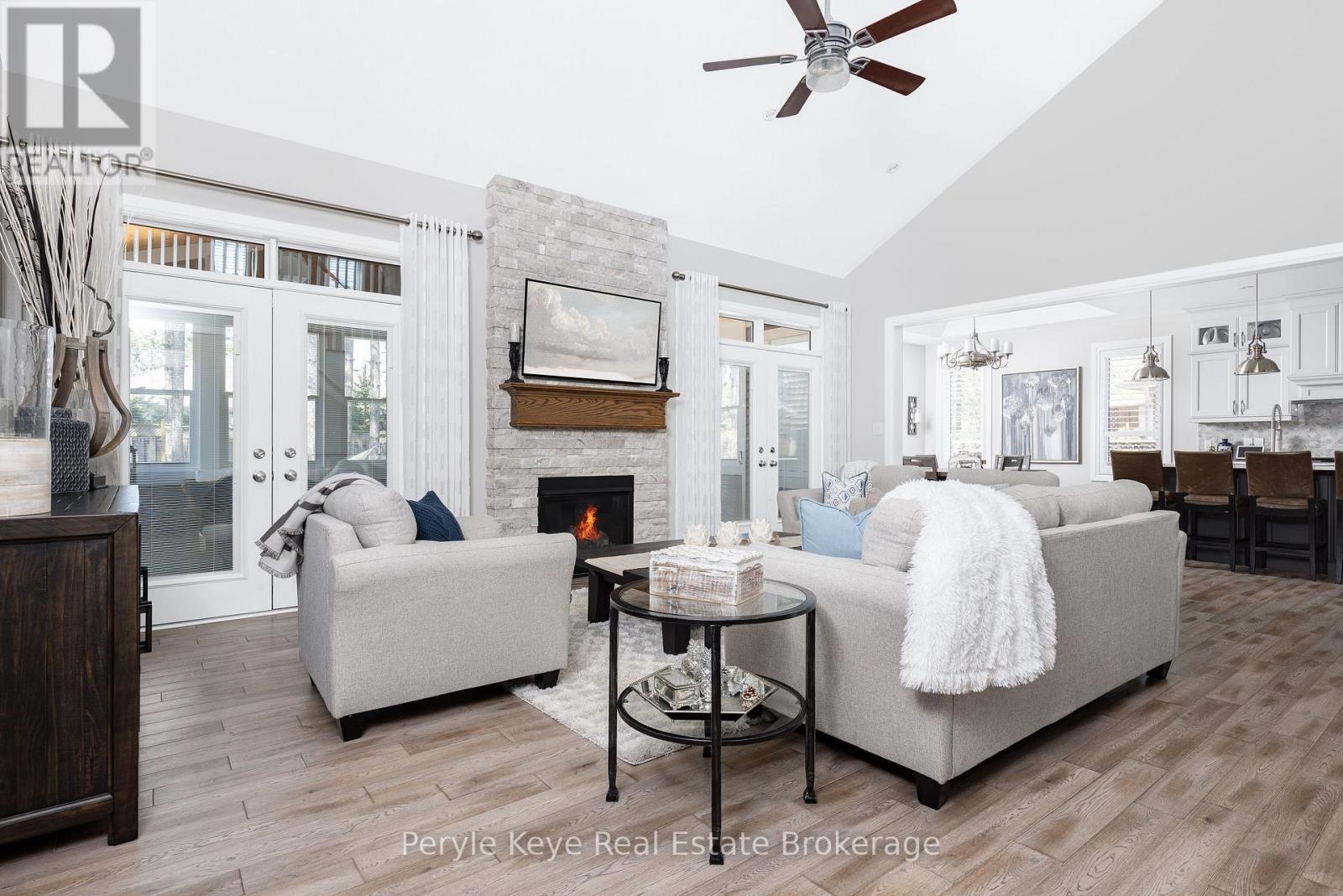 Property at 39 CLEARBROOK TRAIL image 1