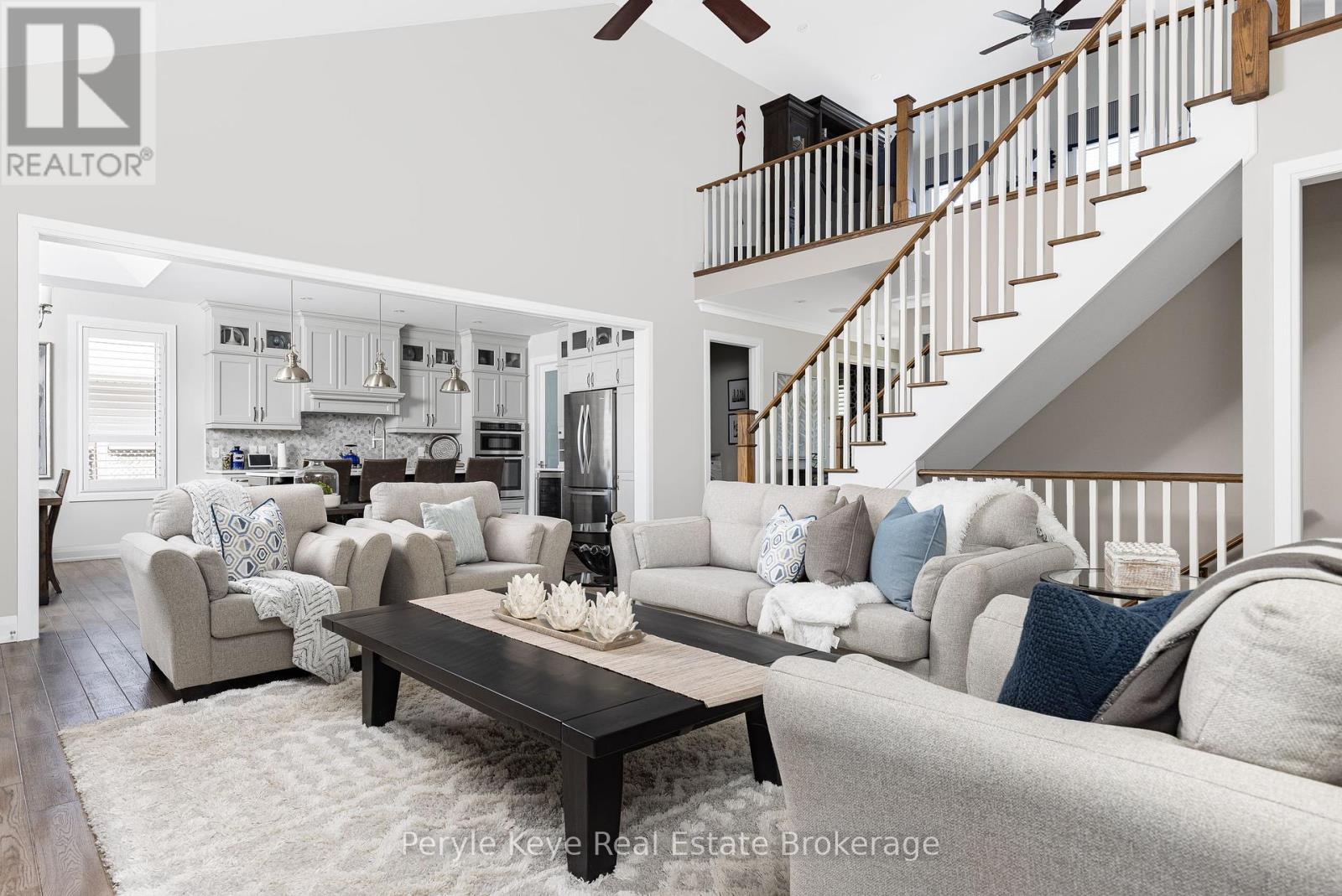 Property at 39 CLEARBROOK TRAIL image 3
