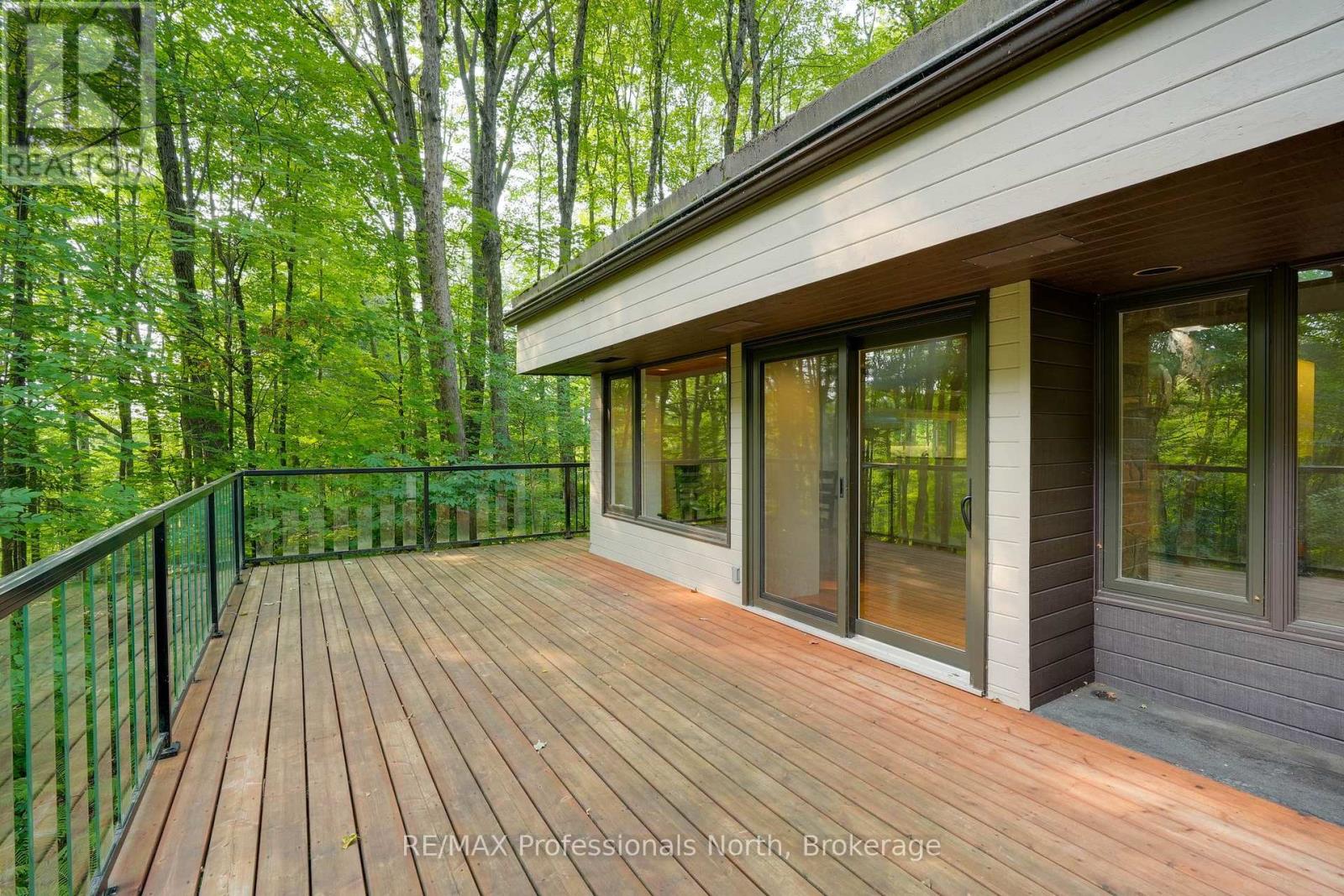 64 Woodland Drive, Bracebridge, Ontario  P1L 1M2 - Photo 25 - X12345981