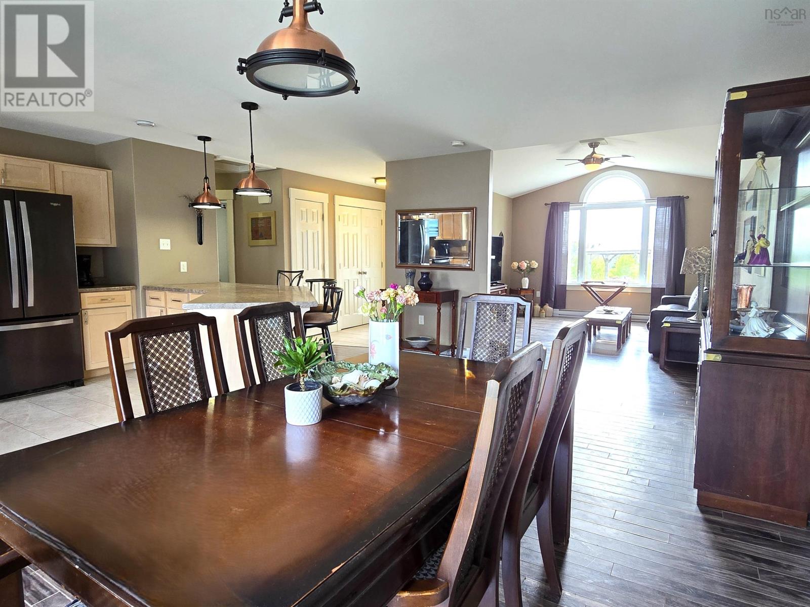 281 Heselton Drive, Ostrea Lake, Nova Scotia  B0J 2L0 - Photo 9 - 202514338
