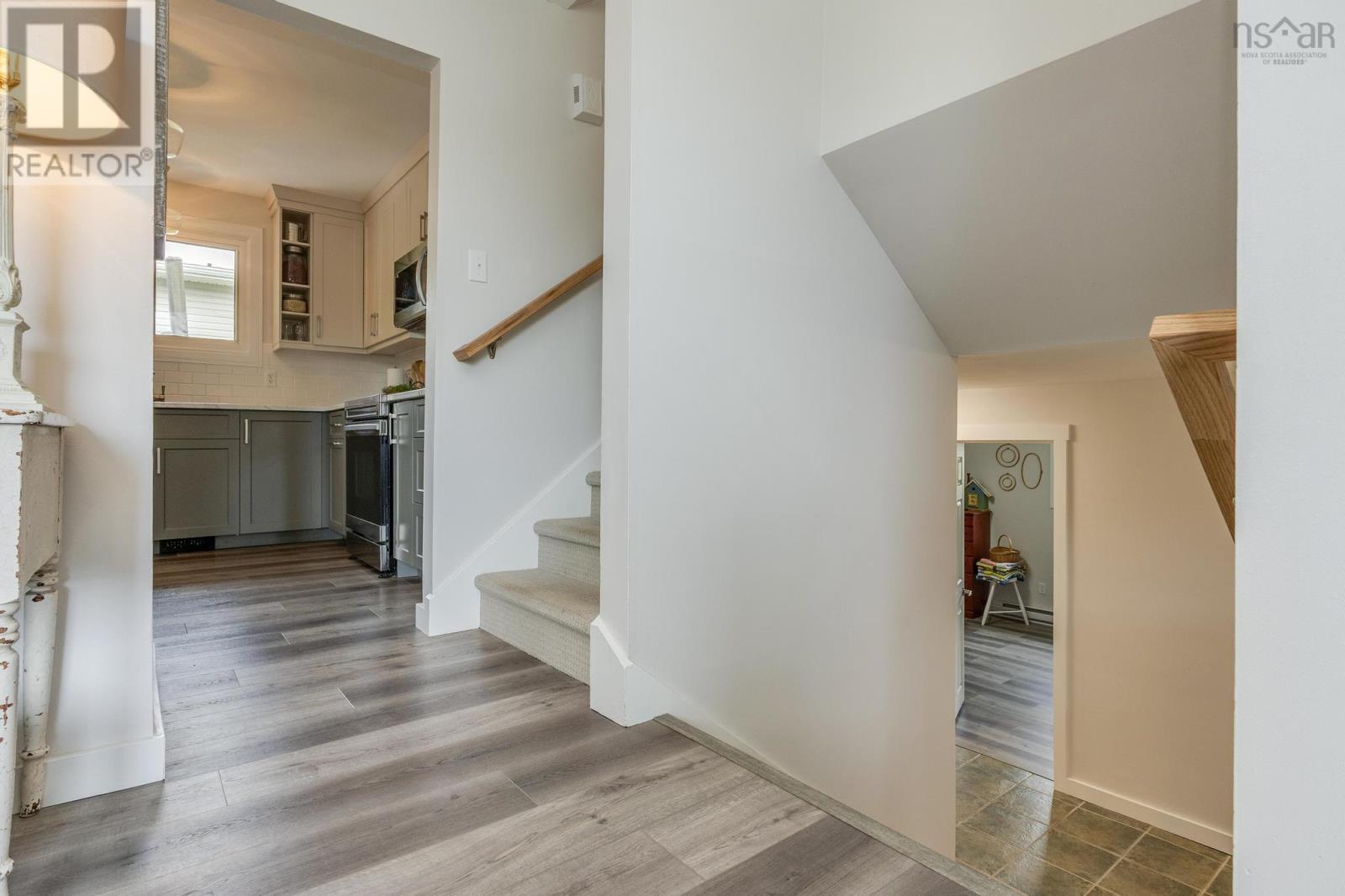 8 Hardisty Court, Cole Harbour, Nova Scotia  B2V 1K9 - Photo 16 - 202515430