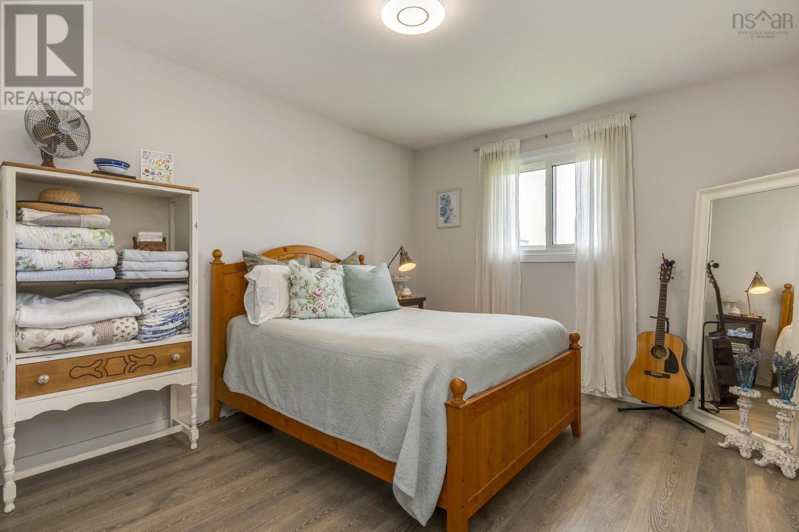 8 Hardisty Court, Cole Harbour, Nova Scotia  B2V 1K9 - Photo 22 - 202515430