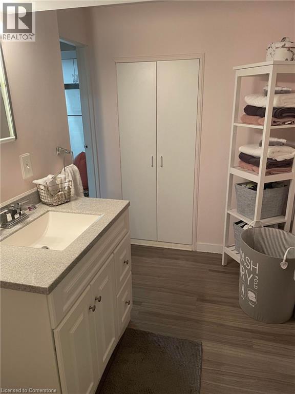 183 Walter Avenue S, Hamilton, Ontario  L8K 3L1 - Photo 14 - 40760697