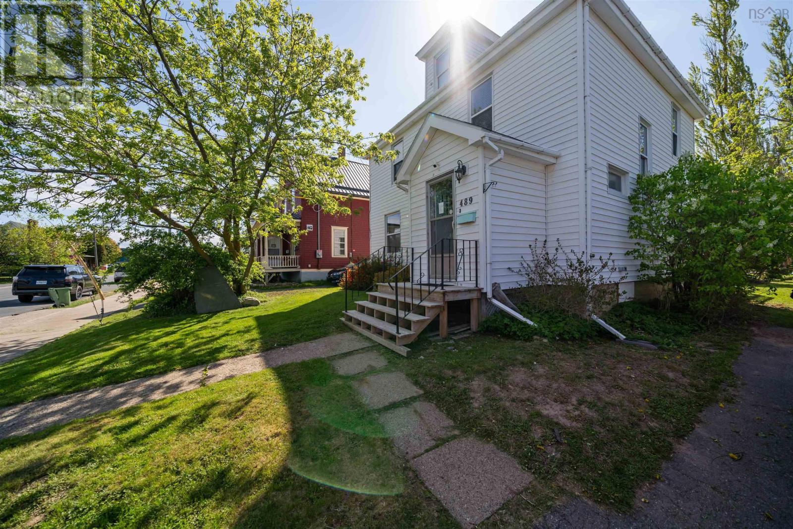 Property at 489 South Frederick Street image 3
