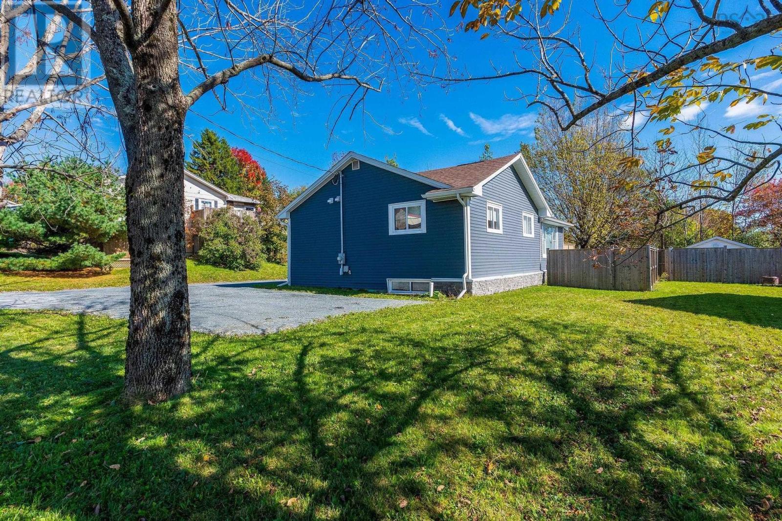 5 Beaver Bank Road, Lower Sackville, Nova Scotia  B4E 1A9 - Photo 34 - 202519735