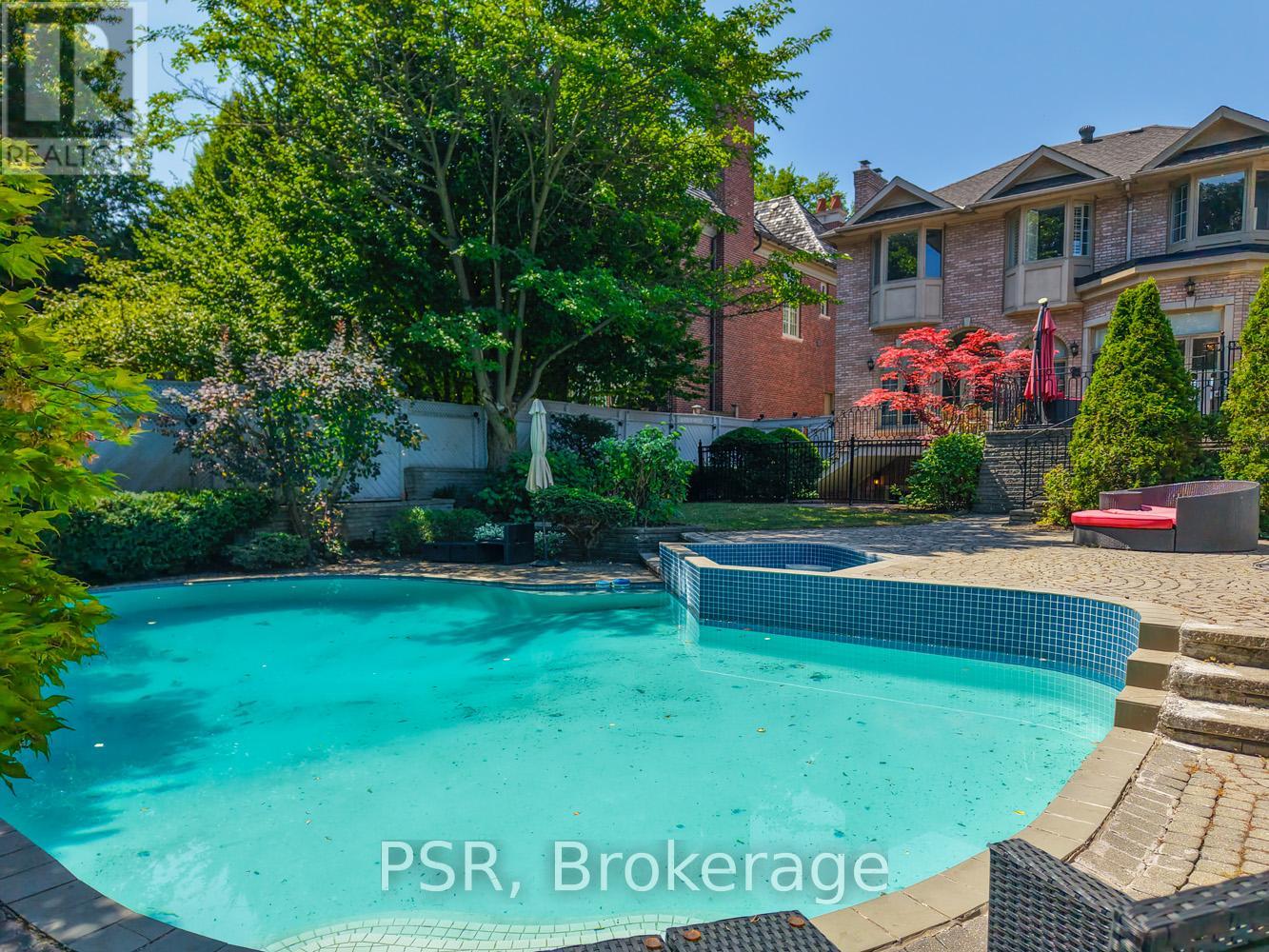 Property at 149 DUNVEGAN ROAD image 3