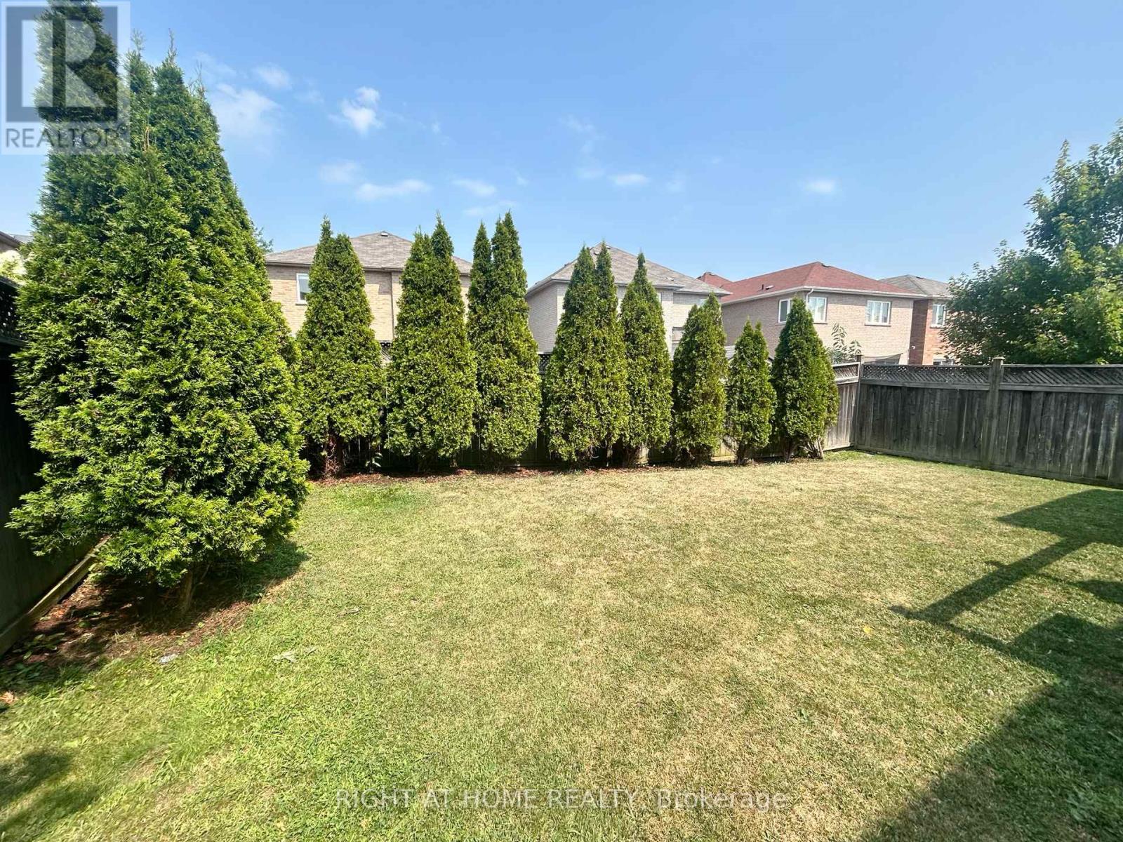 5515 Doctor Peddle Crescent, Mississauga, Ontario  L5M 0K6 - Photo 35 - W12345874