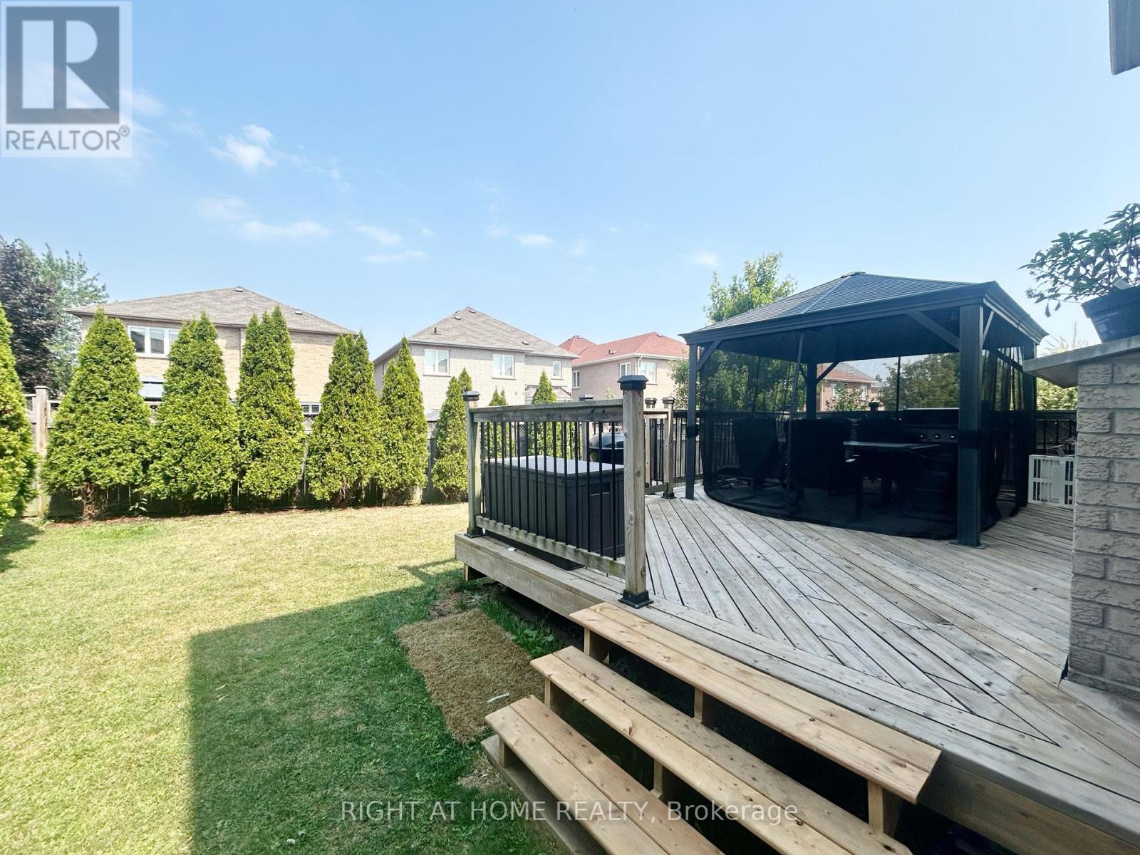 5515 Doctor Peddle Crescent, Mississauga, Ontario  L5M 0K6 - Photo 34 - W12345874