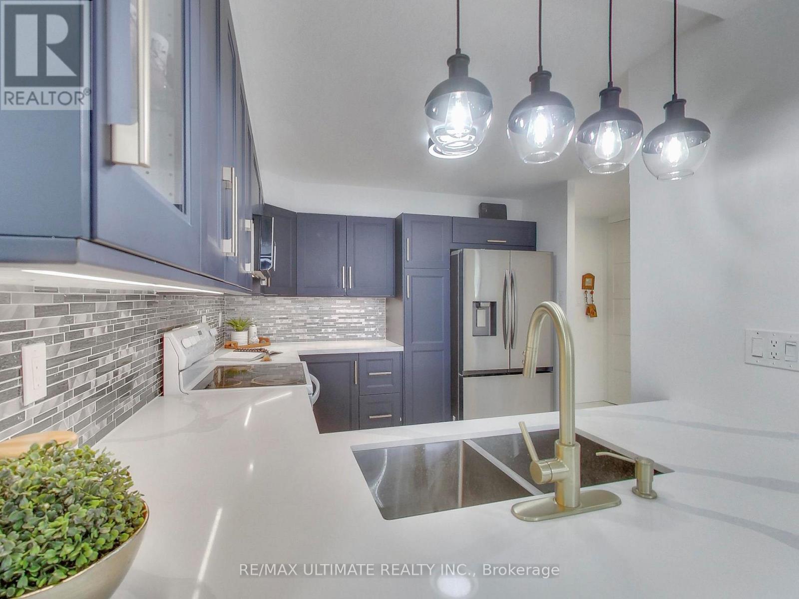 210 - 234 Albion Road, Toronto (Elms-Old Rexdale), Ontario  M9W 6A5 - Photo 15 - W12345921