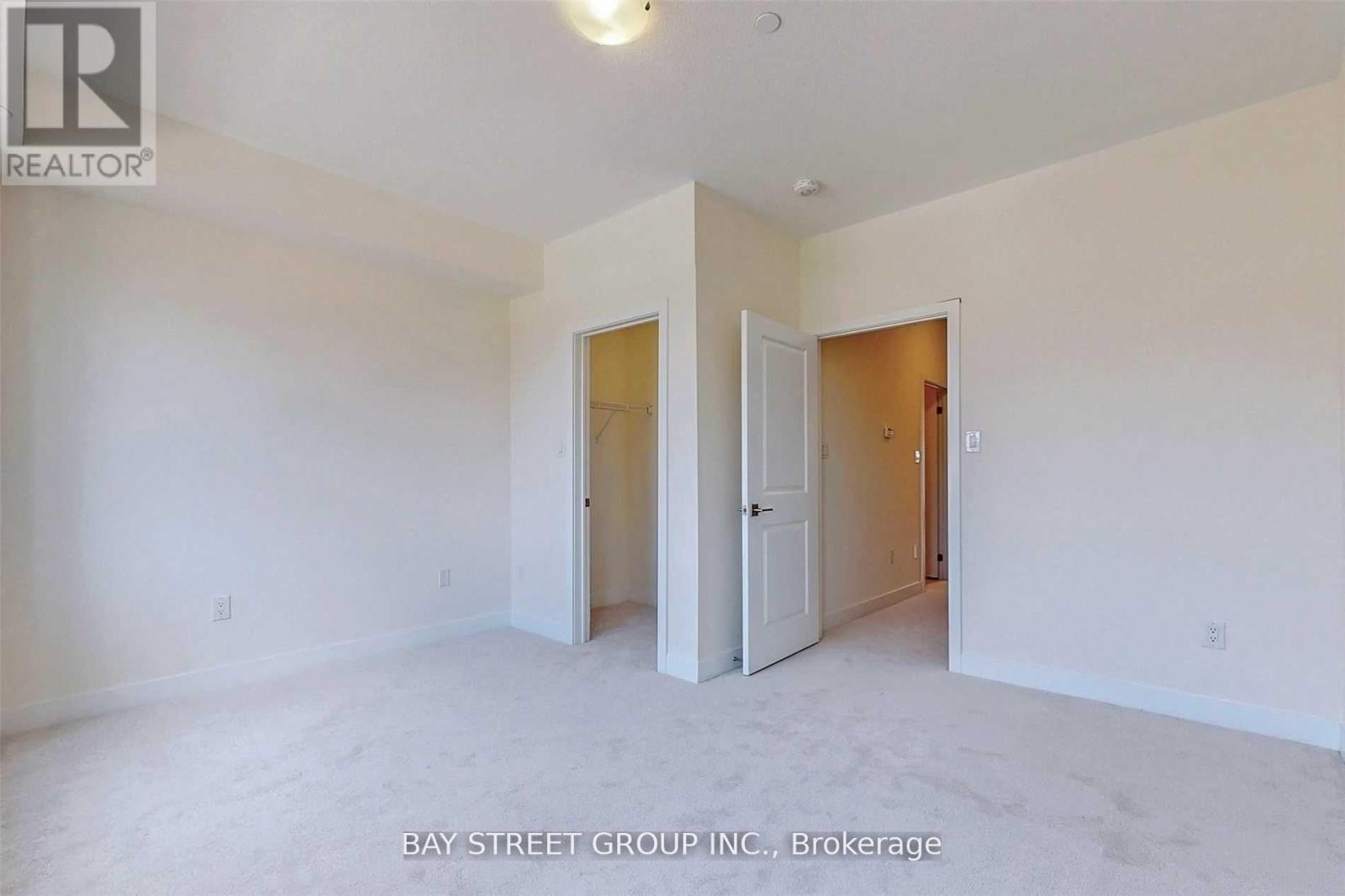 109 Frederick Tisdale Drive, Toronto, Ontario  M3K 0C6 - Photo 17 - W12345928