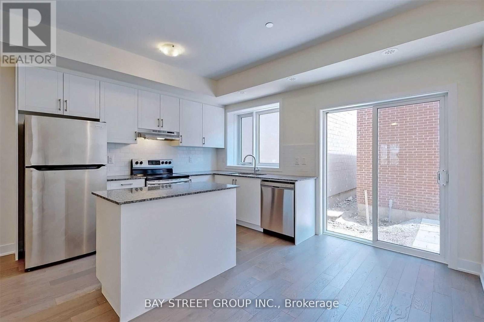 109 Frederick Tisdale Drive, Toronto, Ontario  M3K 0C6 - Photo 6 - W12345928