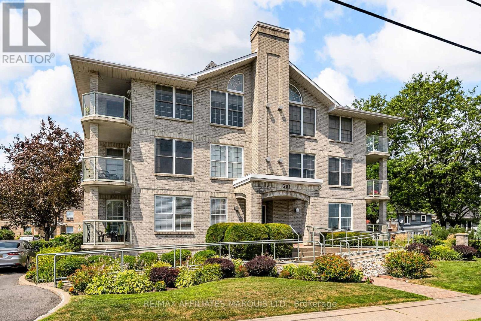 104 - 301 WATER STREET W, Cornwall, Ontario