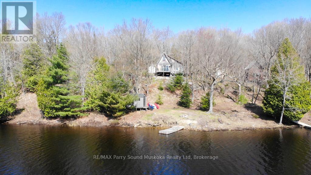 550 Shawanaga Lake, Mcdougall, Ontario  P2A 0B4 - Photo 1 - X12142388
