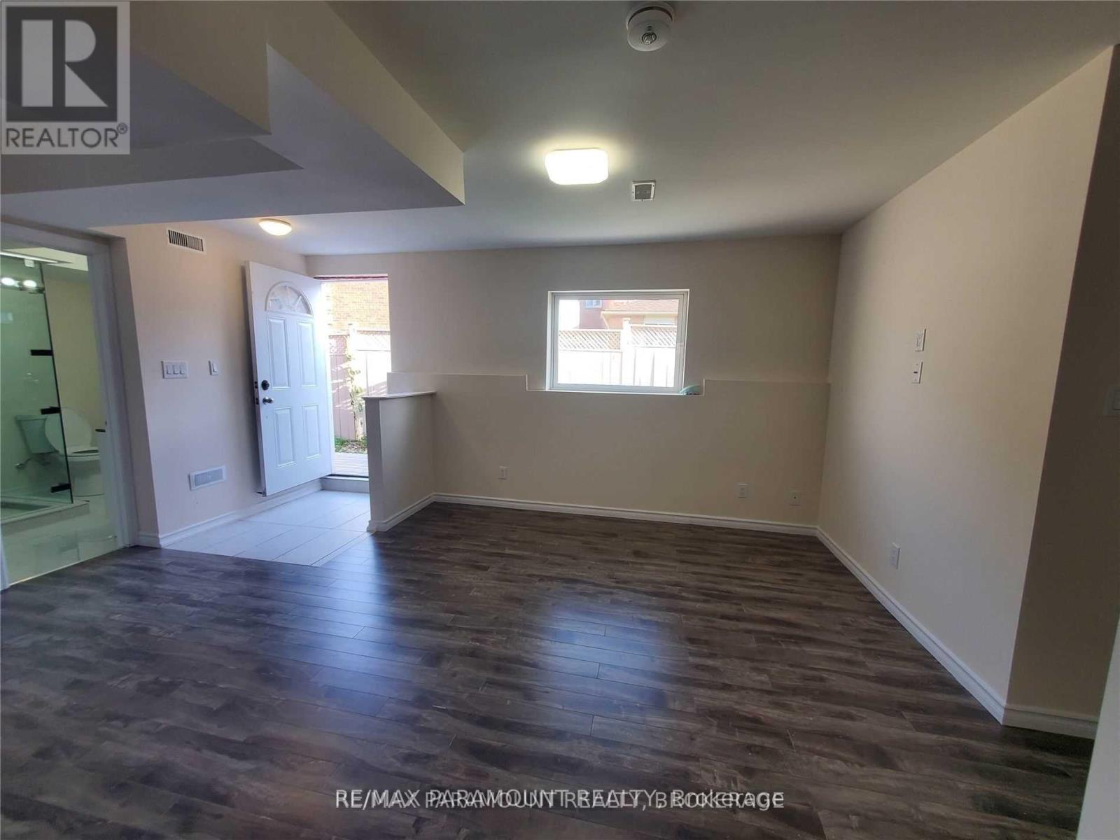 4 Summerdale Crescent, Brampton, Ontario  L6X 4V8 - Photo 27 - W12345963