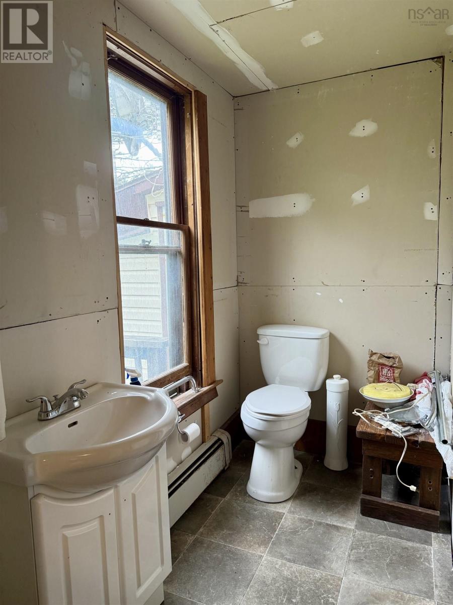 316 Highway 3, Sable River, Nova Scotia  B0T 1V0 - Photo 11 - 202512642