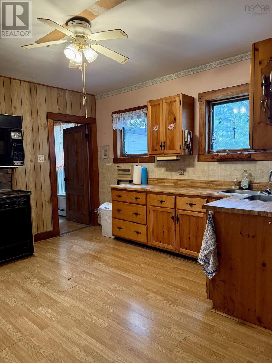 316 Highway 3, Sable River, Nova Scotia  B0T 1V0 - Photo 6 - 202512642