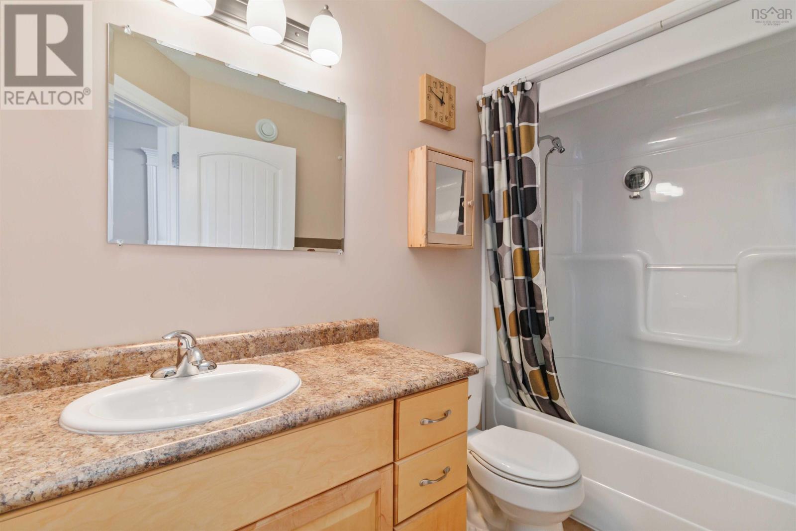 77 St Clair Avenue, Dartmouth, Nova Scotia  B2X 0B2 - Photo 35 - 202520476