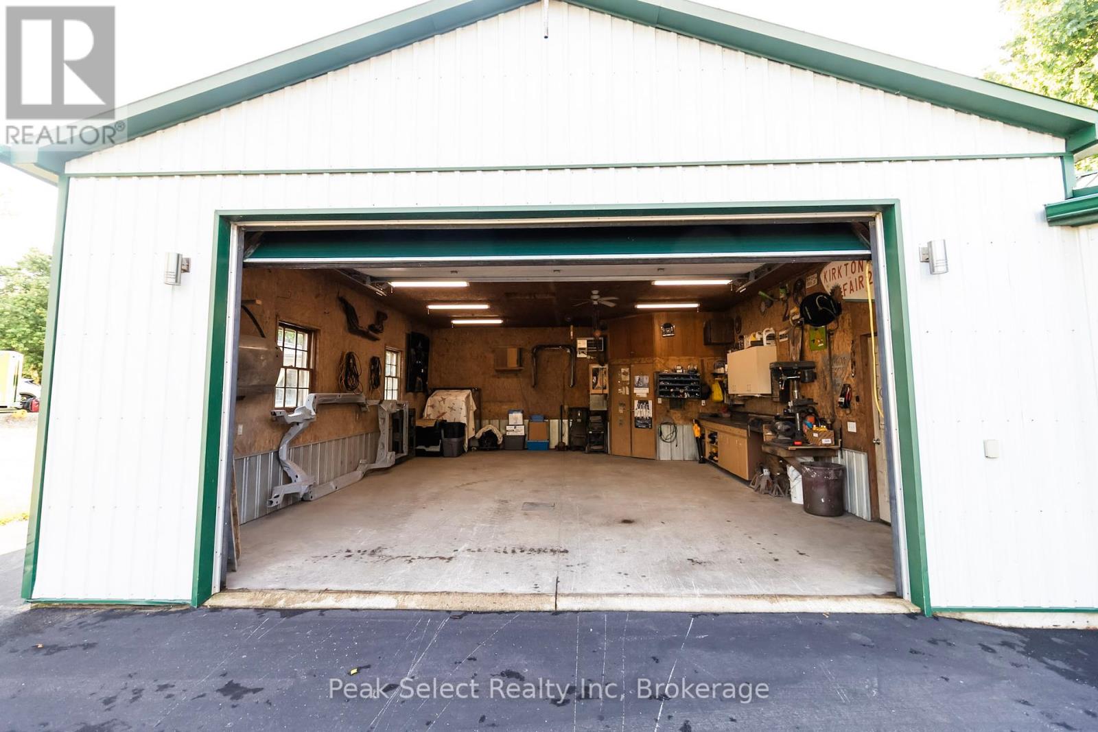 70341 Road 164 Road, South Huron, Ontario  N0K 1K0 - Photo 26 - X12346012