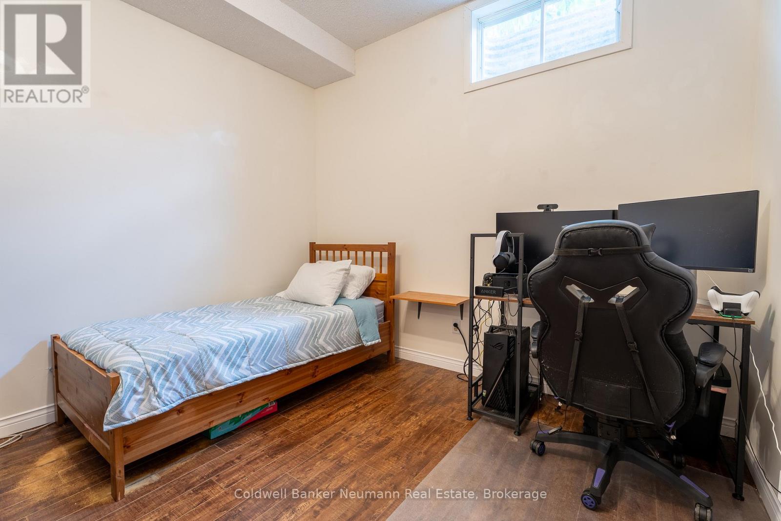 209 Wellington Street, Centre Wellington, Ontario  N1M 3E1 - Photo 22 - X12346016