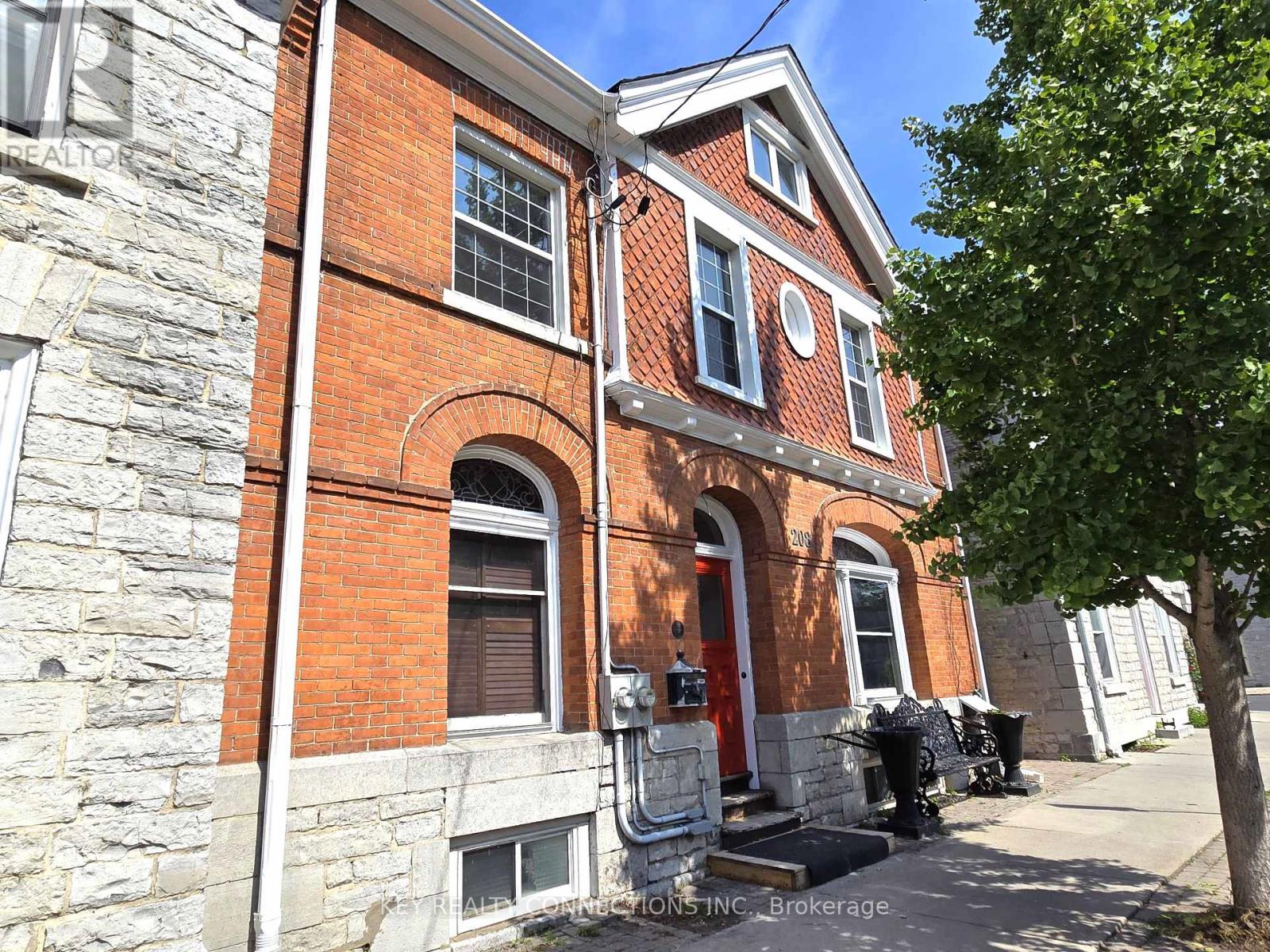 208 King Street E, Kingston (Central City East), Ontario  K7L 3A4 - Photo 1 - X12345969