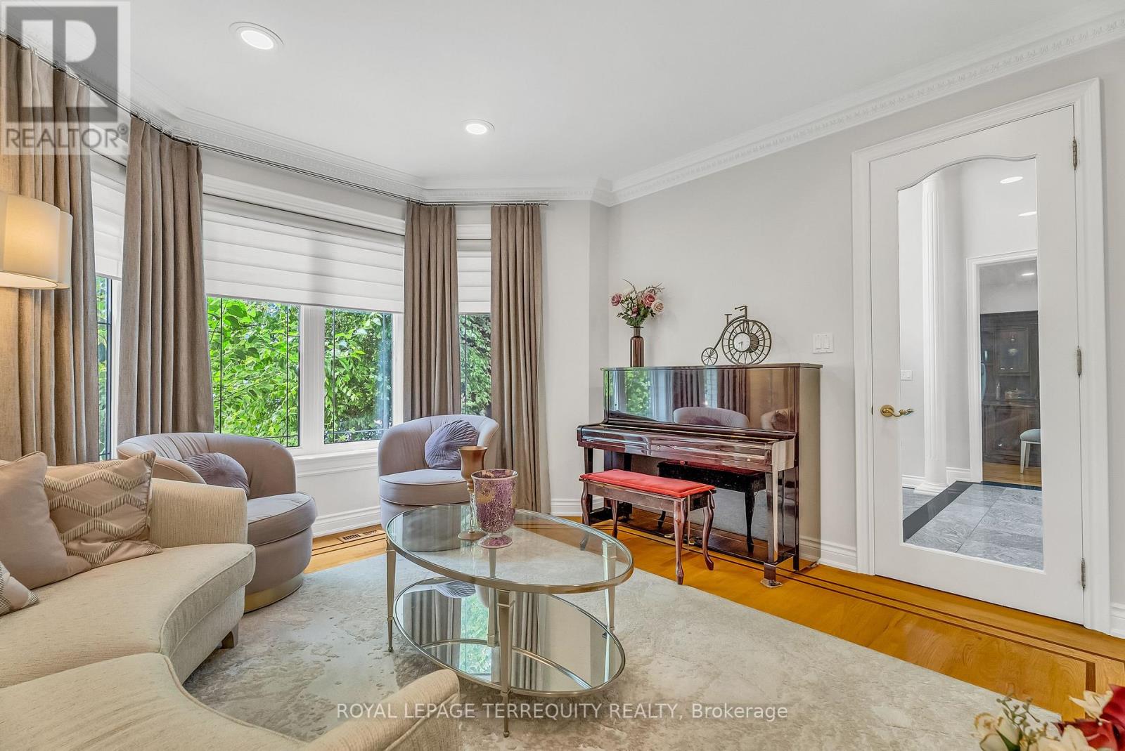 Property at 13 BOURDON AVENUE image 4