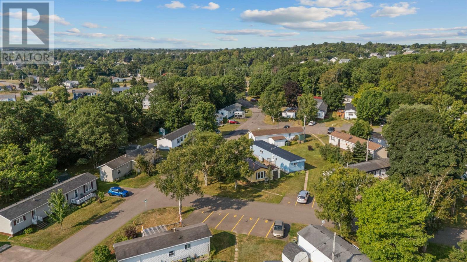 2 Manor Drive, Charlottetown, Prince Edward Island  C1A 6R3 - Photo 13 - 202520674