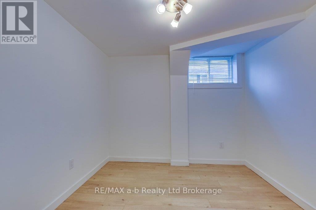 9 Duncan Street, Tillsonburg, Ontario  N4G 2N7 - Photo 23 - X12343954