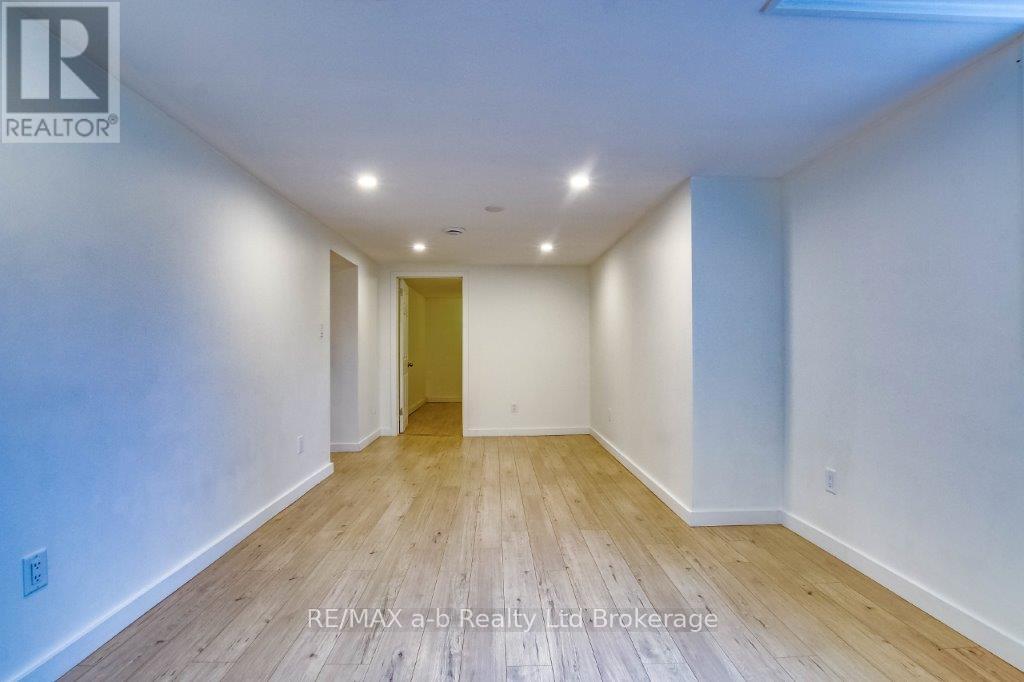 9 Duncan Street, Tillsonburg, Ontario  N4G 2N7 - Photo 28 - X12343954
