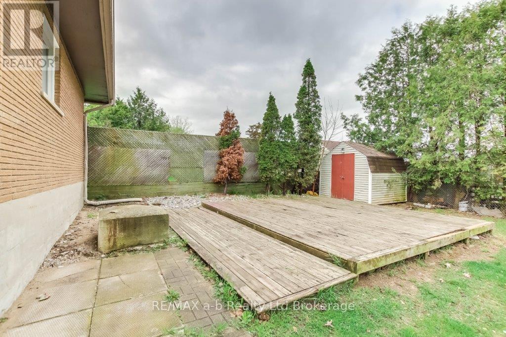 9 Duncan Street, Tillsonburg, Ontario  N4G 2N7 - Photo 31 - X12343954