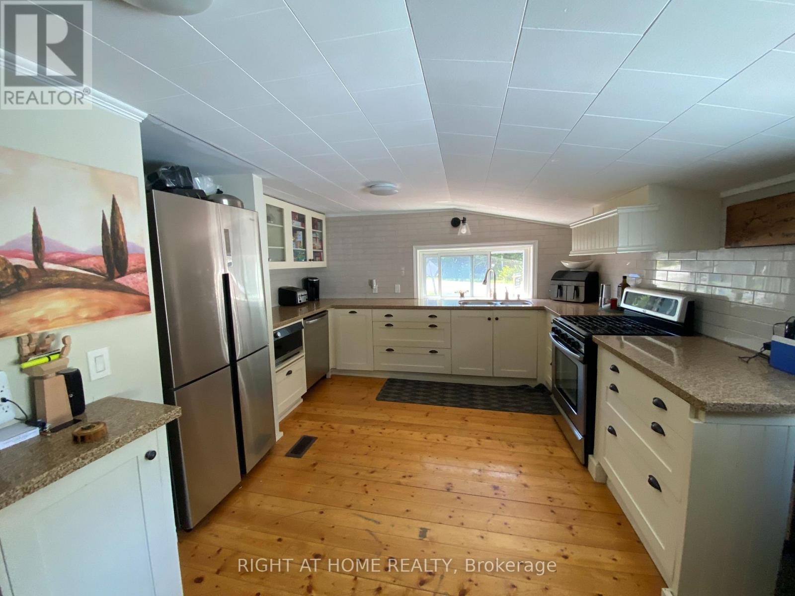 1725 Earl Haid Avenue, Severn, Ontario  L0K 1E0 - Photo 6 - S12346000