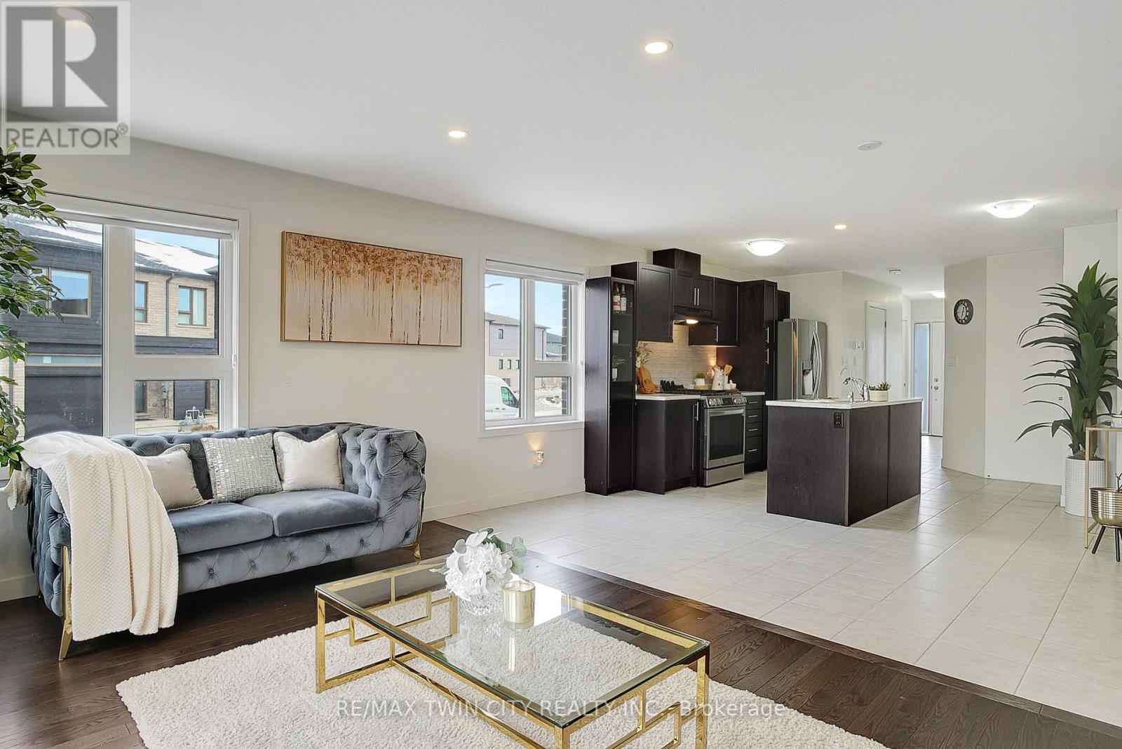 111 Pony Drive, Kitchener, Ontario  N2R 0R8 - Photo 16 - X12346006